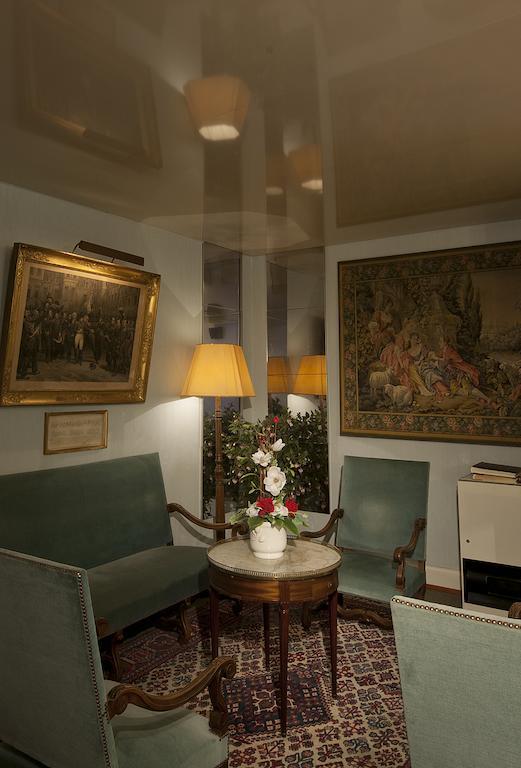 Hotel De Bale Мюлуз Екстериор снимка